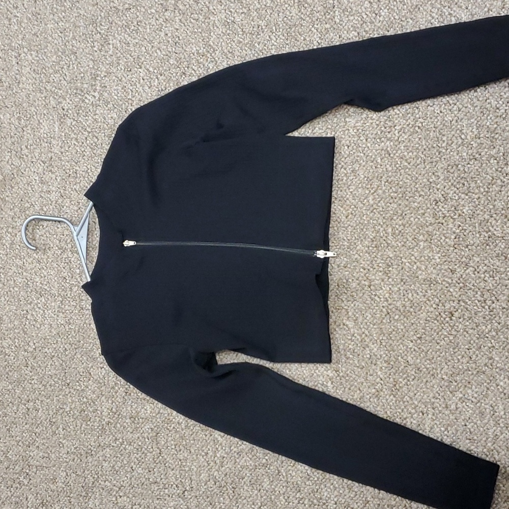 Black Cropped Zip Up Long Sleeve